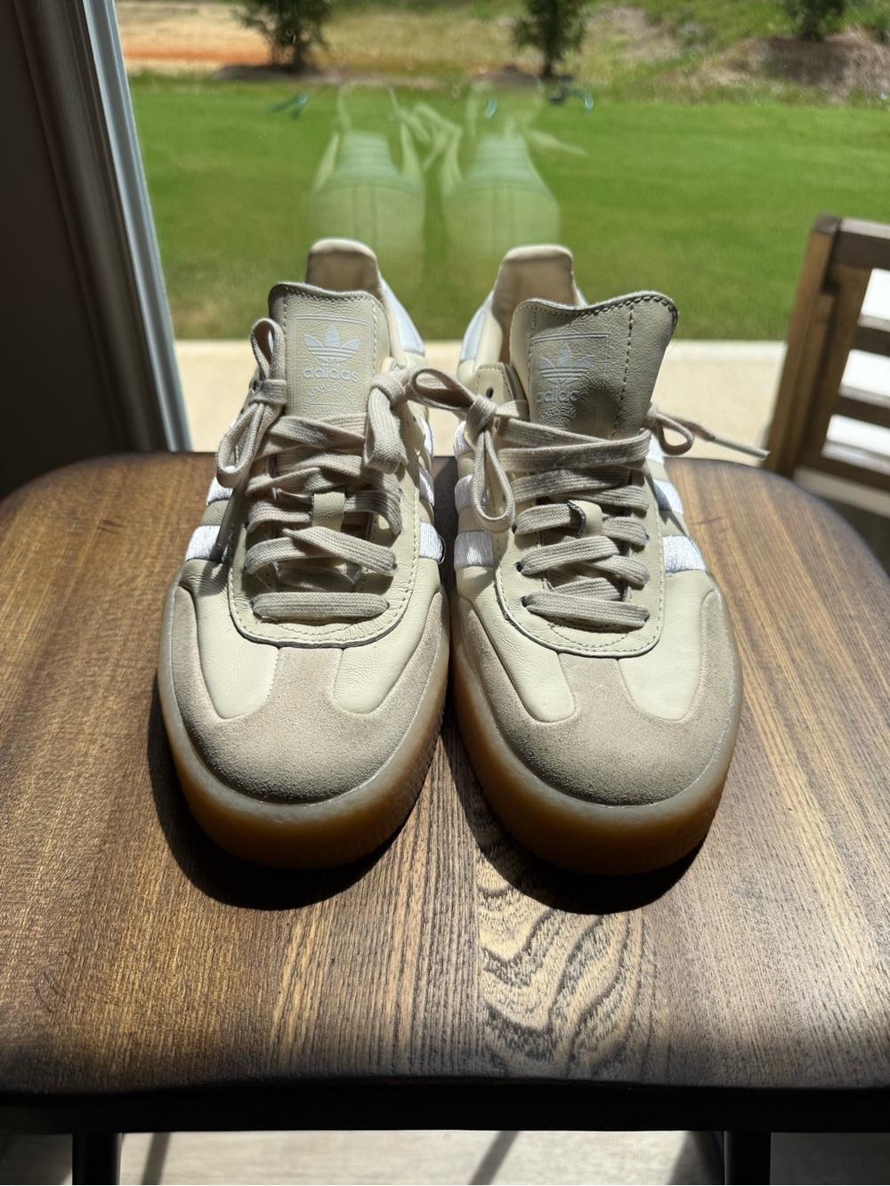 SAMBA Adidas Cream Suede & Leather women Sneakers with Gum Sole - Picture 2 of 4